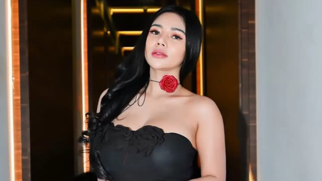 Profil Inspiratif: Biodata dan Perjalanan Karier Bunga Aurellie